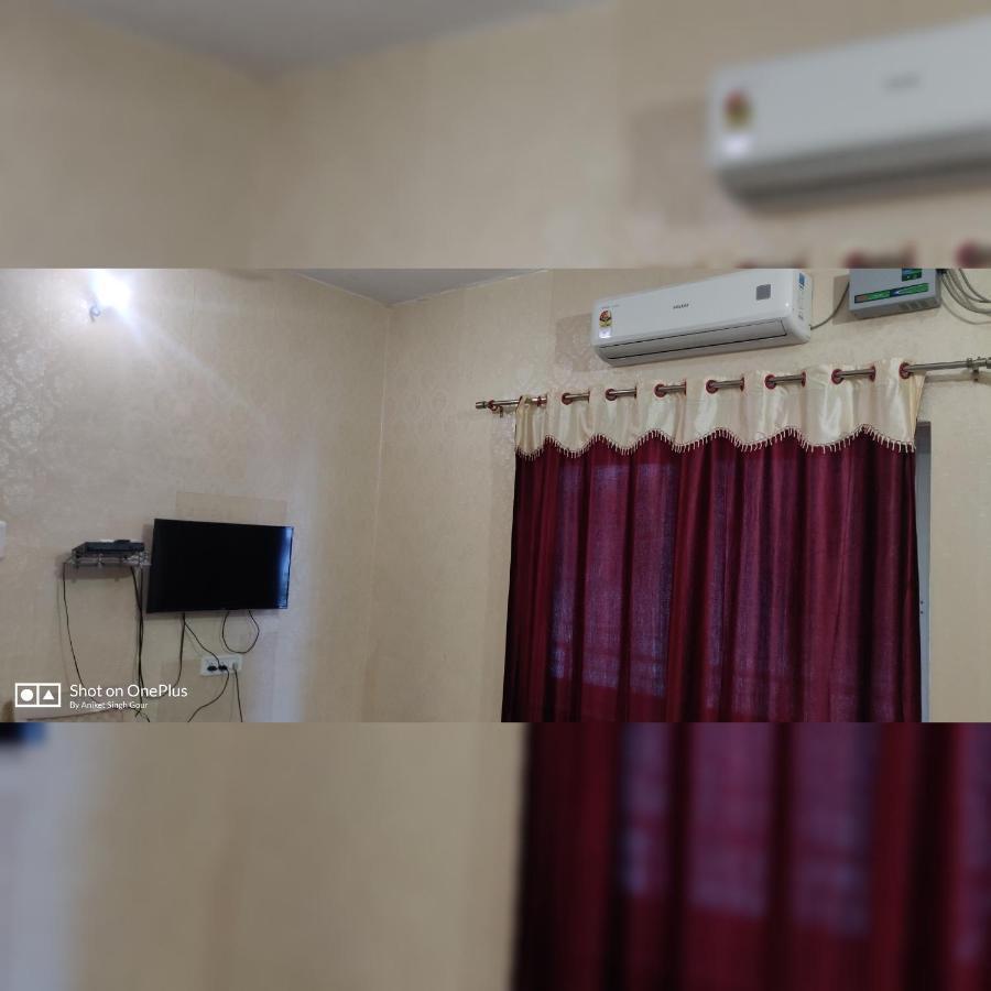 Couple Friendly Hotel - Sunset Орча Екстериор снимка