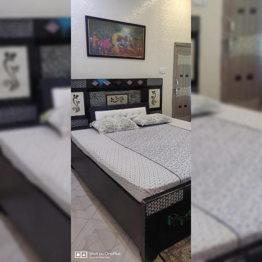 Couple Friendly Hotel - Sunset Орча Екстериор снимка