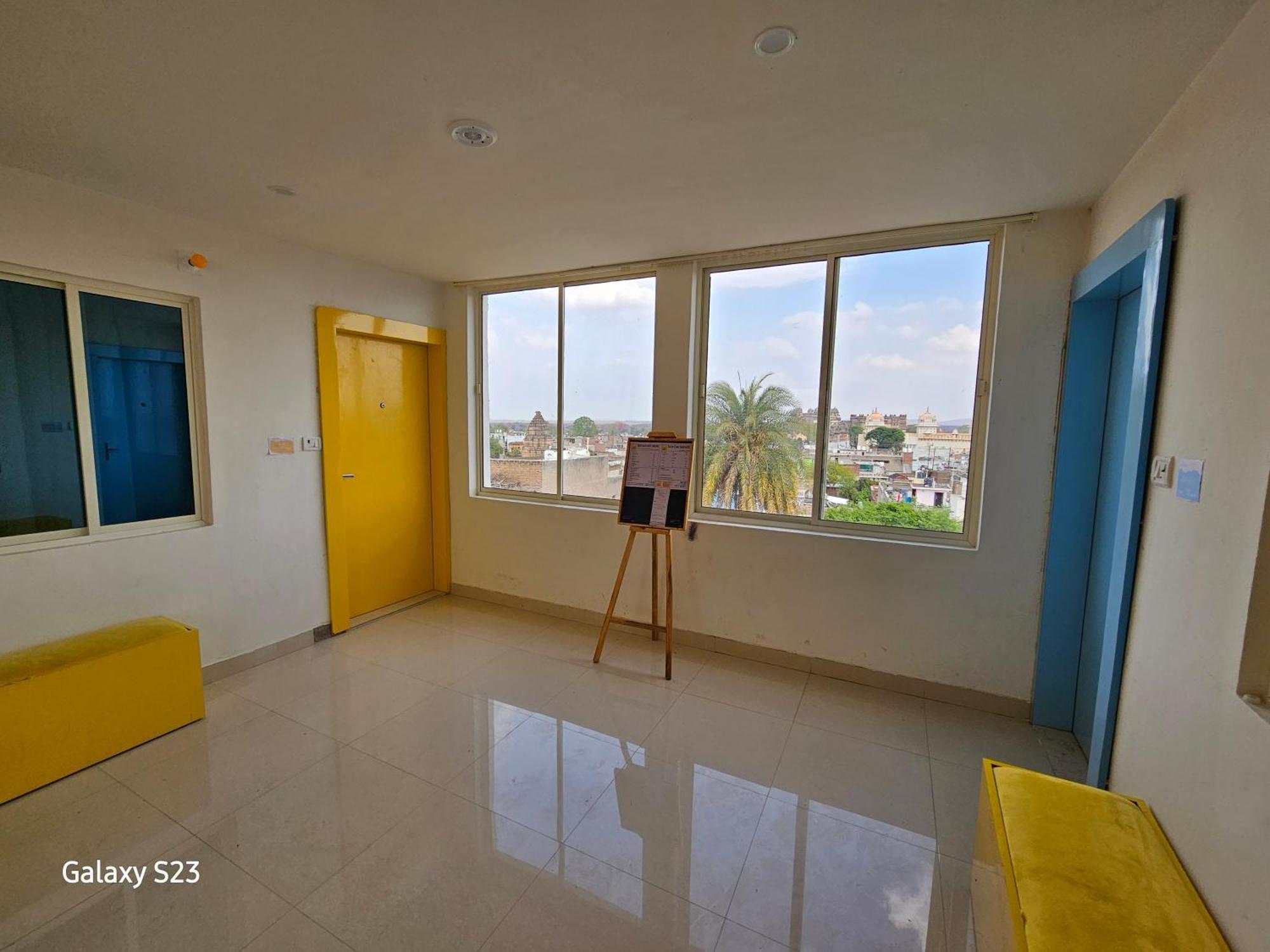 Couple Friendly Hotel - Sunset Орча Екстериор снимка